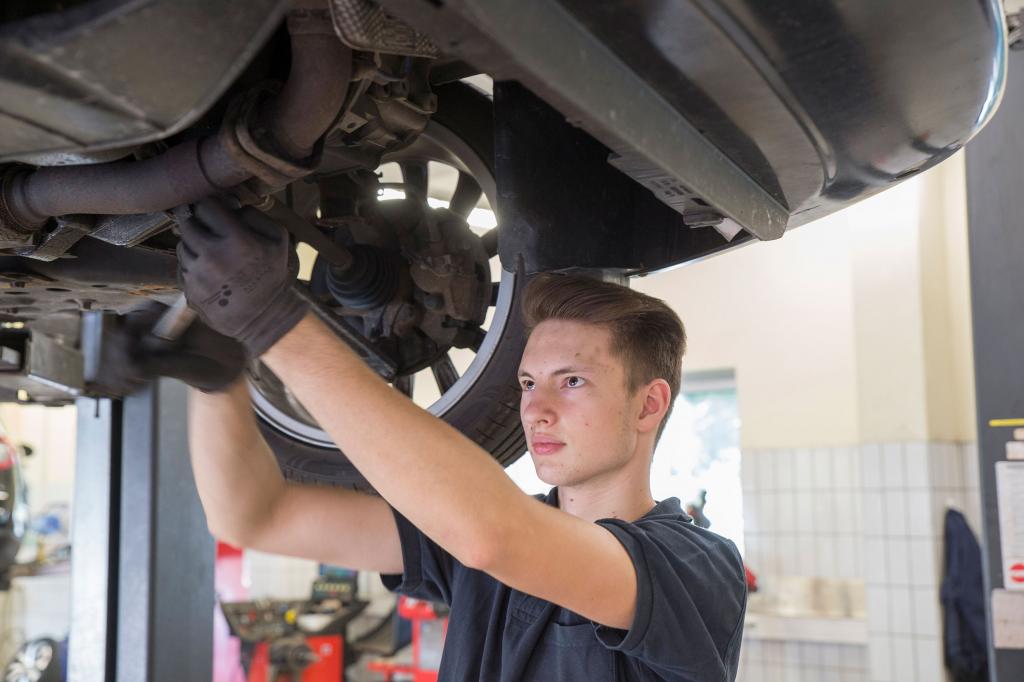 EXXACTS Fahrwerksvermessung EXXACTS Fahrwerksvermessung